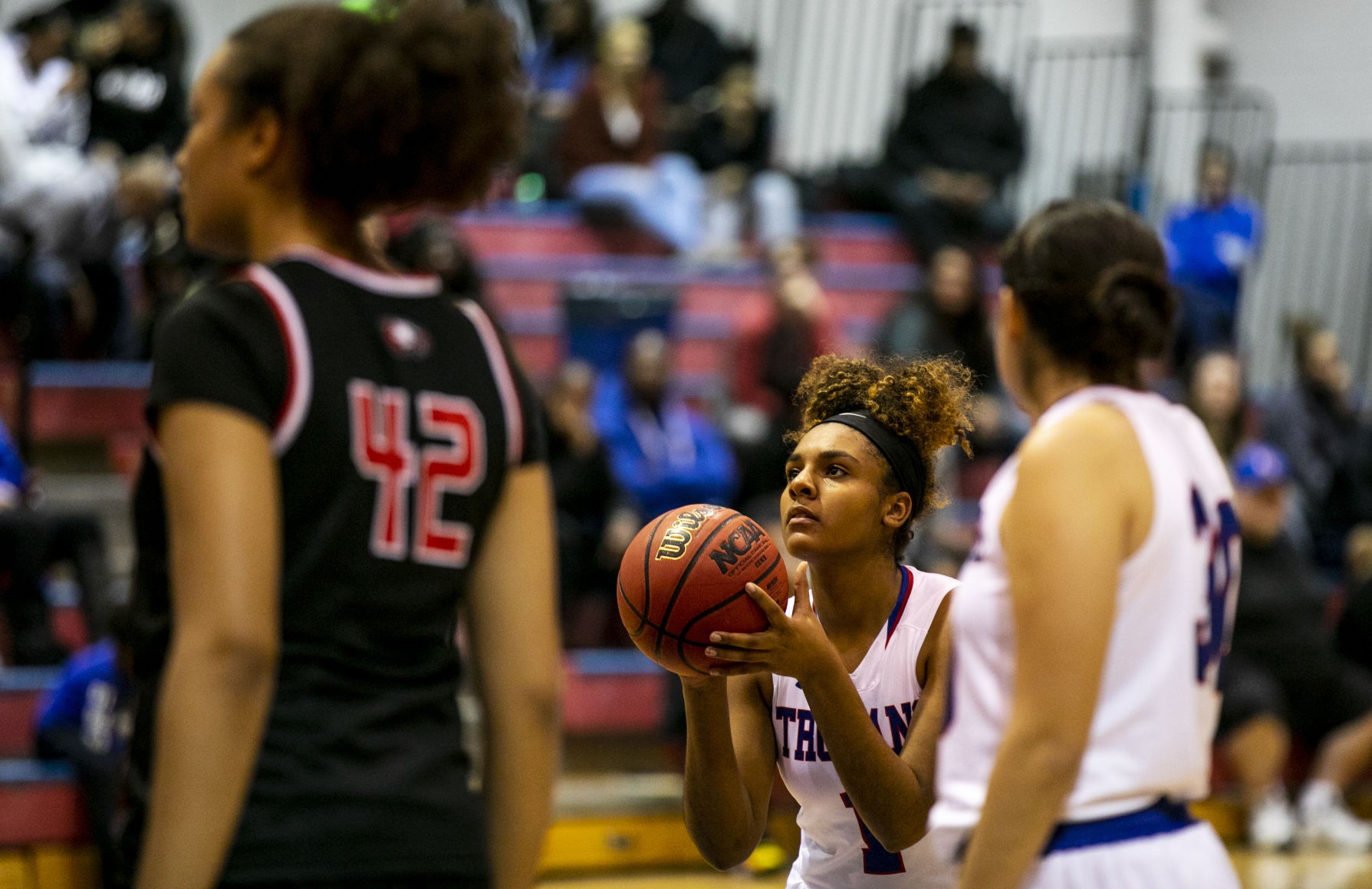 010420-s-FFC Basketball 08.JPG